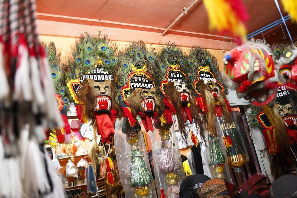 Amaris Hotel Ponorogo Ngoại thất bức ảnh